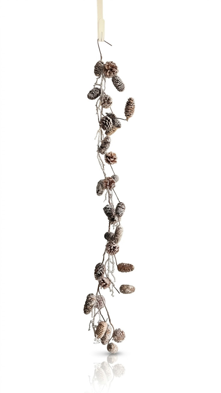 GUIRNALDA PIÑAS 146 CM